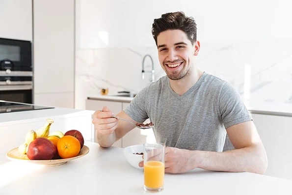 7 dưỡng chất nam giới ngoài 40 tuổi cần đặc biệt quan tâm