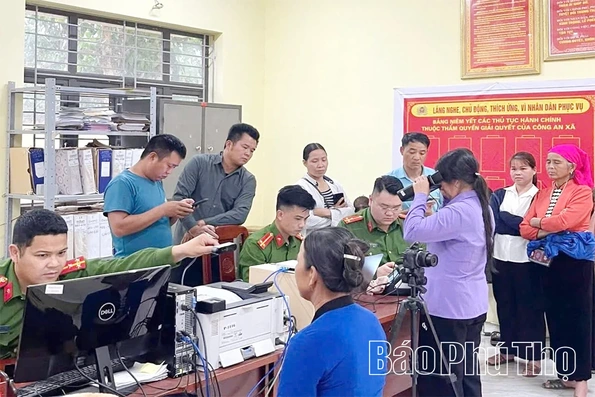 Thúc đẩy chuyển đổi số ngay từ địa bàn cơ sở