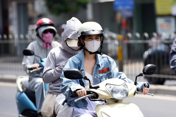 Thời tiết hôm nay 18-3: Bắc Bộ hửng nắng, Nam Bộ nóng