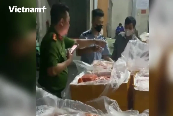 Ngăn chặn hơn 1,8 tấn thực phẩm đông lạnh nhập lậu tại biên giới phía Bắc