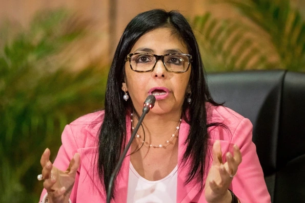 Tổng thống lâm thời Venezuela tiến hành cải tổ nội các