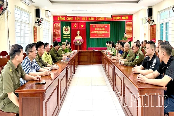 Ra mắt mô hình “Tổ công nghệ số lưu động” tại xã Yên Lạc