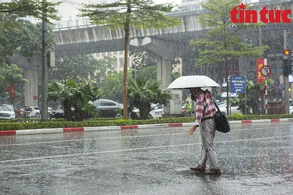 Thời tiết ngày 23/3: Vùng núi Bắc Bộ có mưa dông, Đông Nam Bộ có nơi nắng nóng