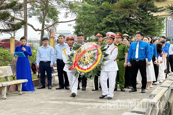 Tuổi trẻ Xuân Lãng vững tin theo Đảng, tiếp bước truyền thống vẻ vang