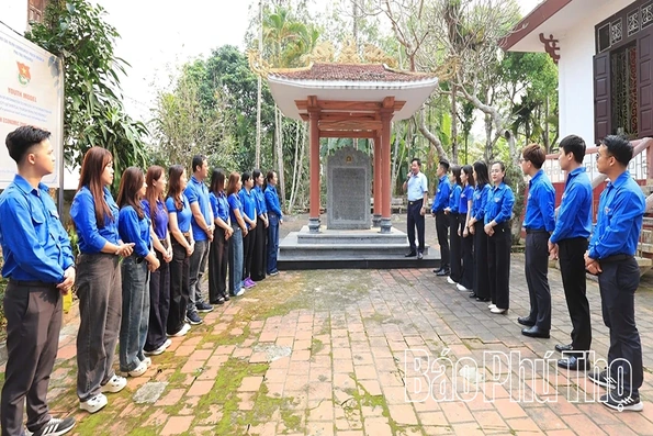 Hành trình về nguồn tại Di tích lịch sử quốc gia Khu kinh tế thanh niên, xã Minh Đài