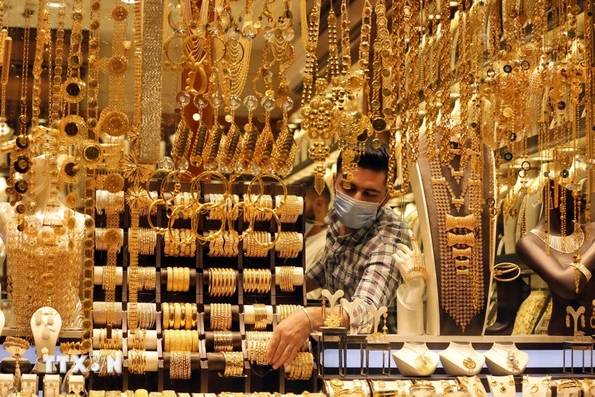 Giá vàng đảo chiều đi xuống khi xung đột Trung Đông bước sang tuần thứ 5