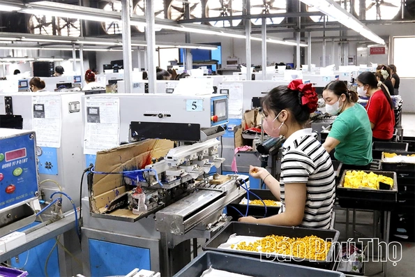 Điểm tựa giải quyết&nbsp;việc làm cho&nbsp;người&nbsp;lao động