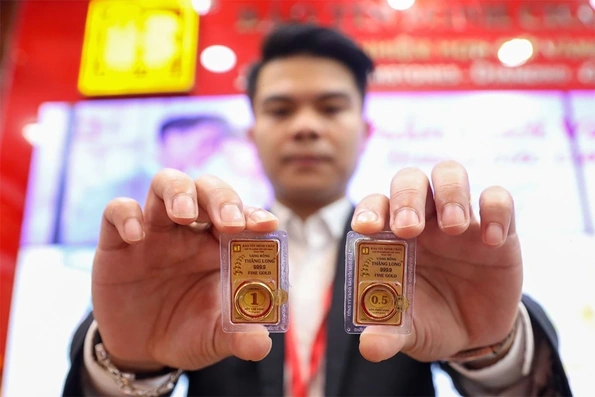 Giá vàng hôm nay 3/4/2026 đảo chiều, vàng SJC tăng 1 triệu đồng/lượng