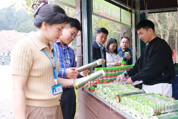 Đảm bảo y tế xuyên suốt, phục vụ an toàn Lễ hội Đền Hùng