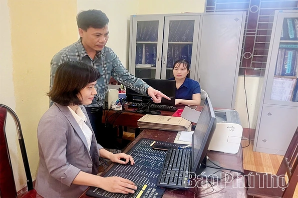 Chuyển động ở Vân Bán