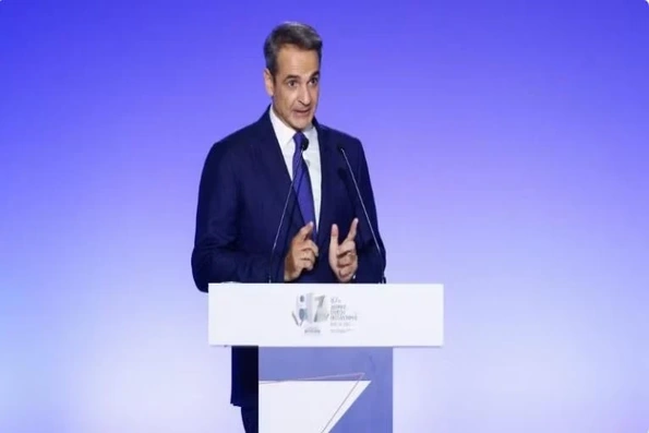 Hy Lạp cấm người dưới 15 tuổi dùng mạng xã hội