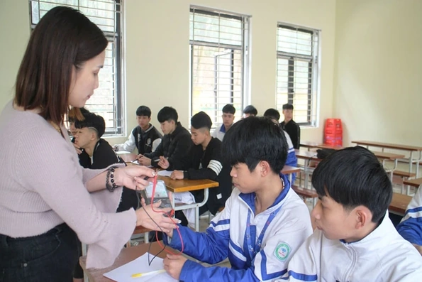 Quy định về xếp lương giáo viên cơ sở giáo dục thường xuyên