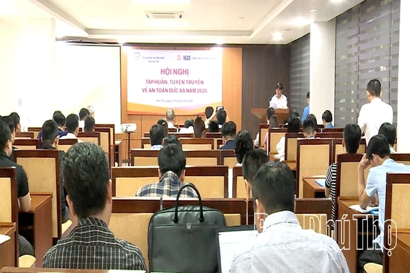 Tập huấn, tuyên truyền về an toàn bức xạ