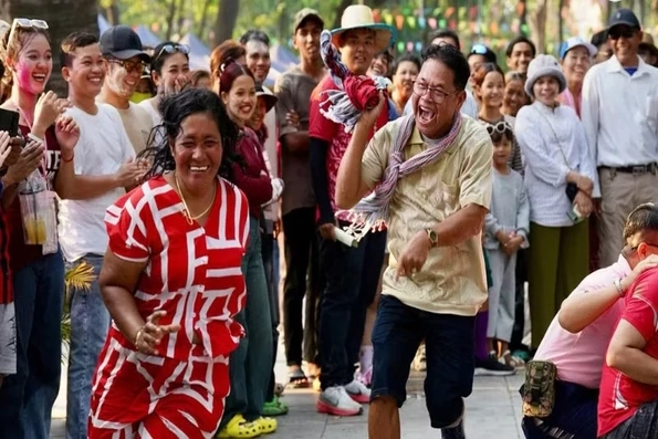 Campuchia ghi nhận số lượng lớn khách du lịch trong dịp Tết Khmer