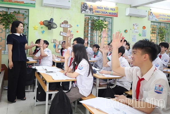 Thành lập Trường THPT Quang Trung