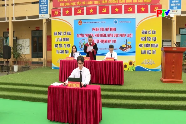 Đưa pháp luật vào học đường từ những phiên tòa giả định
