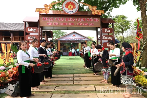 The Colors of Muong Culture at Hung Temple