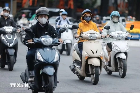 Đêm 22/4, không khí lạnh ảnh hưởng đến Bắc Bộ, cảnh báo mưa dông nguy hiểm