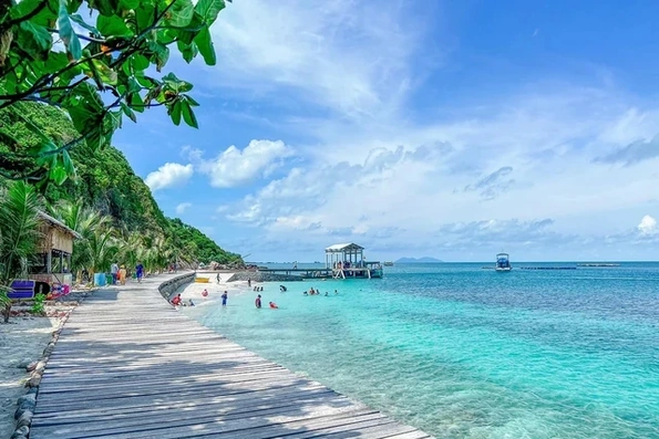 Cảnh giác bẫy “combo du lịch giá rẻ”, nhiều chiêu lừa tinh vi khiến du khách mất trắng tiền đặt cọc