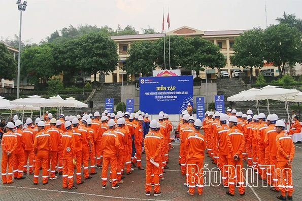PC Phú Thọ diễn tập phòng thủ dân sự, phòng chống thiên tai và tìm kiếm cứu nạn