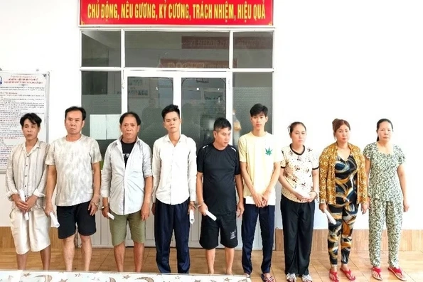 Triệt phá băng nhóm chuyên dàn cảnh để cướp giật tại khu du lịch