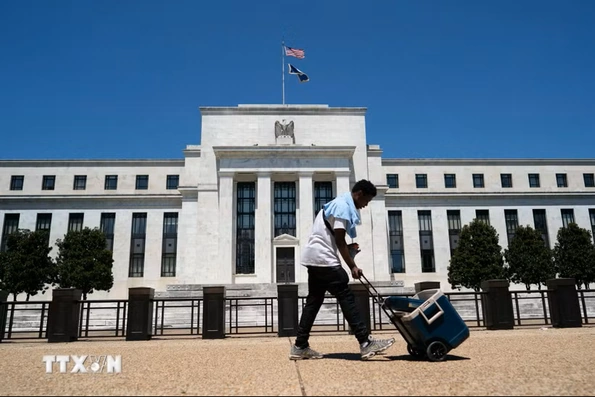 Fed: Rủi ro địa chính trị và cú sốc giá dầu là những mối lo hàng đầu