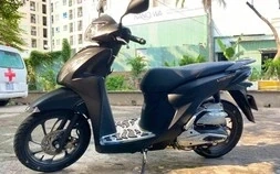 Kiểu phanh sai lầm của người Việt khi đi xe máy