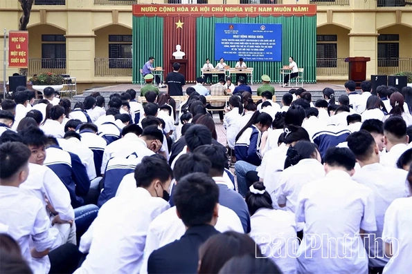 Tuyên truyền pháp luật cho học sinh thông qua phiên tòa giả định