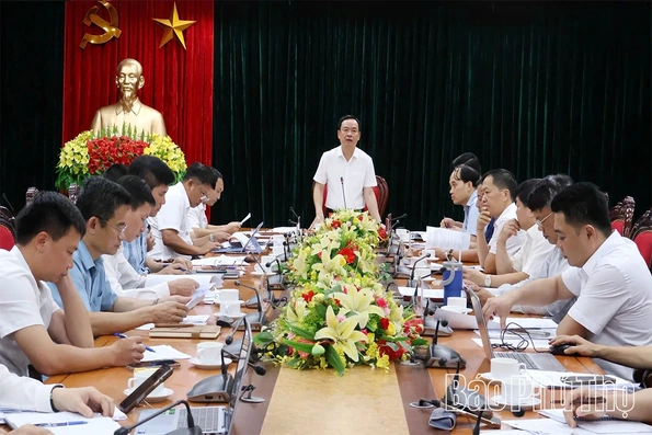 Tăng tốc giải ngân vốn đầu tư công các dự án khu vực Hòa Bình