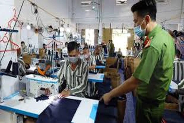 Phạm nhân được học văn hóa, học nghề và cấp chứng chỉ đào tạo nghề