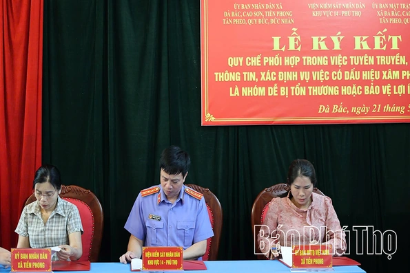 Ký kết Quy chế phối hợp triển khai Nghị quyết số 205 của Quốc hội