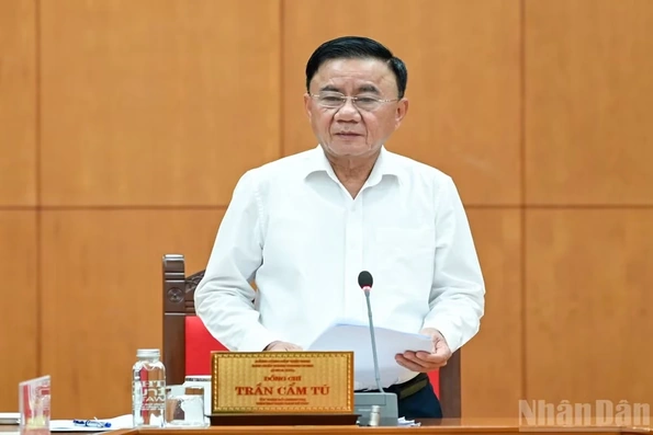 Tiếp tục tăng cường sự lãnh đạo của Đảng đối với công tác phòng, chống tham nhũng, lãng phí, tiêu cực