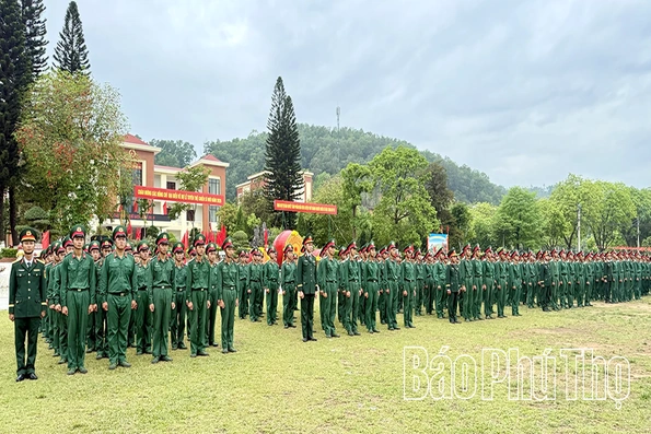 Lữ đoàn Đặc công bộ 113 tổ chức Lễ tuyên thệ chiến sĩ mới