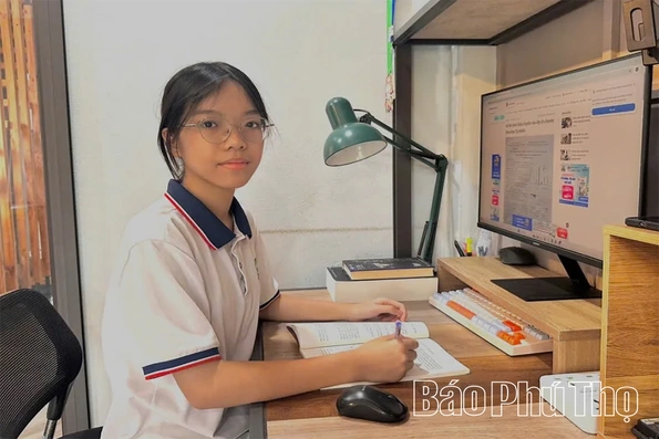Từ niềm đam mê giải mã sự sống đến ngôi vị thủ khoa chuyên sinh