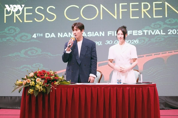 Ji Chang Wook: “Việt Nam là nơi mang lại cho tôi rất nhiều năng lượng”