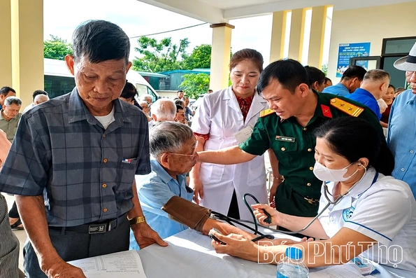 Khám bệnh, cấp thuốc miễn phí cho người có công, thân nhân liệt sĩ, nạn nhân chất độc da cam