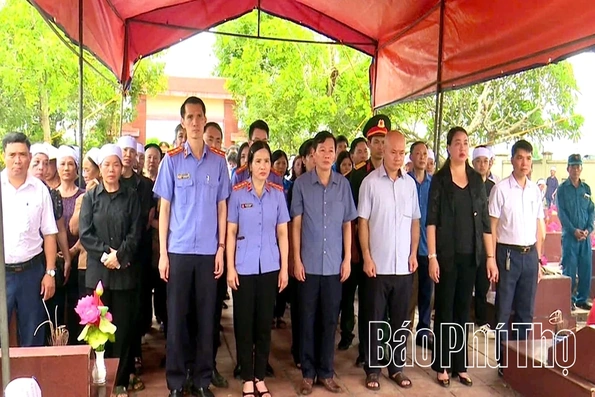 Bình Phú tổ chức lễ đón, truy điệu và an táng hài cốt liệt sĩ Nguyễn Đình Viễn