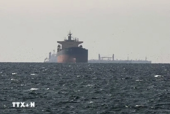 Oman và Iran nhất trí tiếp tục đàm phán về lưu thông qua Eo biển Hormuz