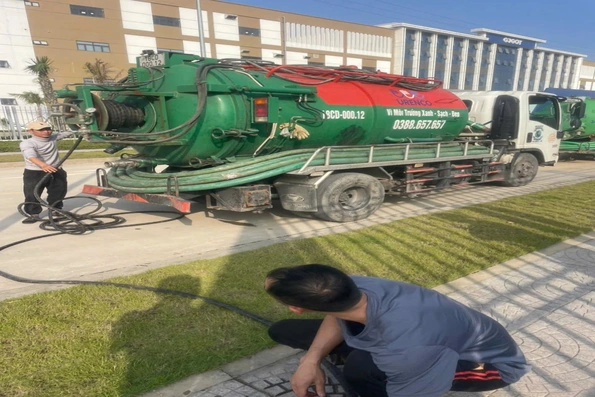 Giải Pháp Xử Lý Tắc Nghẽn Hầm Cầu Bằng Công Nghệ Hút Không Đục Phá Từ Đô Thị Xanh Phương Anh