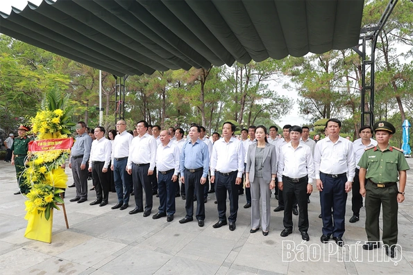 Tháng Bảy tri ân - Khắc ghi công ơn các Anh hùng liệt sĩ