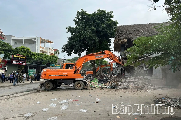 Siết chặt quản lý đất đai, không để phát sinh vi phạm mới