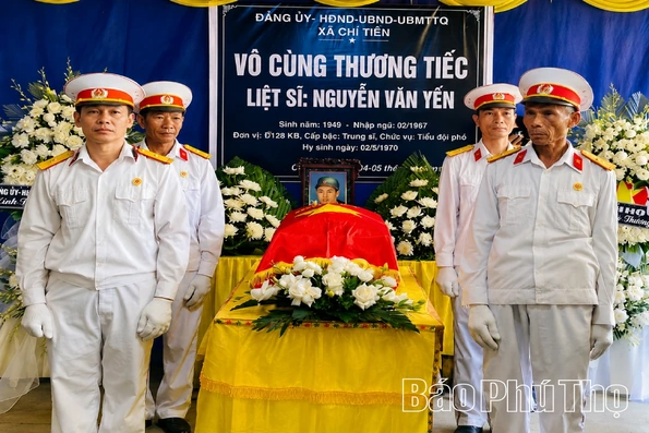 Đón nhận hài cốt liệt sĩ Nguyễn Văn Yến về an táng tại nghĩa trang quê nhà