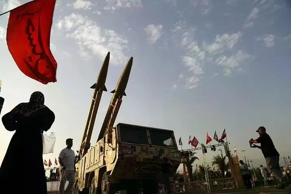 Mỹ - Iran phát tín hiệu trái ngược về chuyện đàm phán