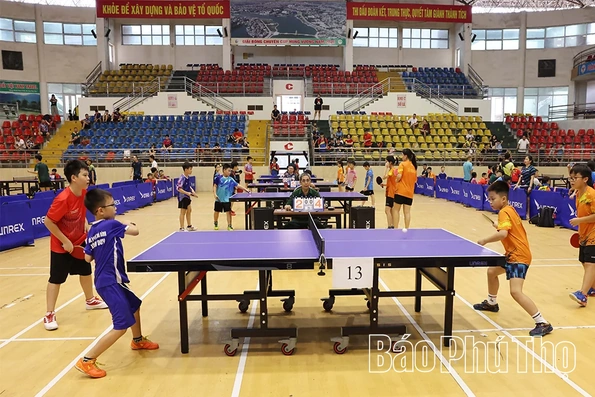 Hơn 600 vận động viên tham gia Ngày hội bóng bàn các câu lạc bộ Phú Thọ mở rộng