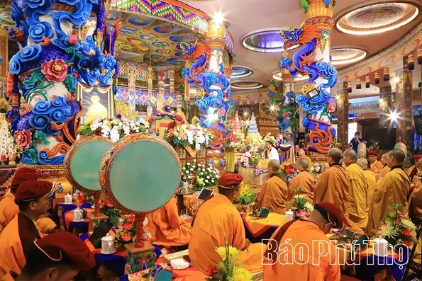 Luring Steps in Tay Thien