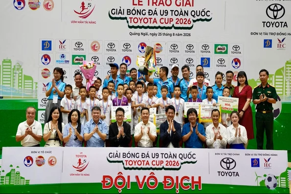 U9 HVL Sơn La lần đầu vô địch Giải bóng đá U9 toàn quốc