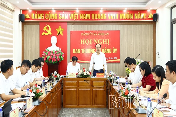 Giám đốc Báo và Phát thanh, truyền hình Phú Thọ làm việc với Ban Thường vụ Đảng ủy xã Vĩnh An