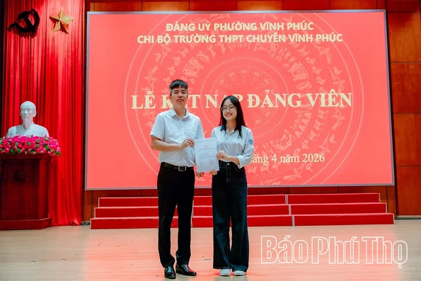 Phát triển đảng viên: Đột phá để nâng cao năng lực lãnh đạo