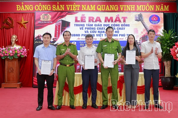 Phường Việt Trì ra mắt Trung tâm Giáo dục cộng đồng về phòng cháy, chữa cháy và cứu nạn, cứu hộ