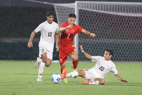 U23 Việt Nam rơi điểm, chưa rơi quyền tự quyết
